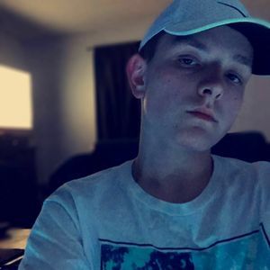 Meet your Posher, Carson